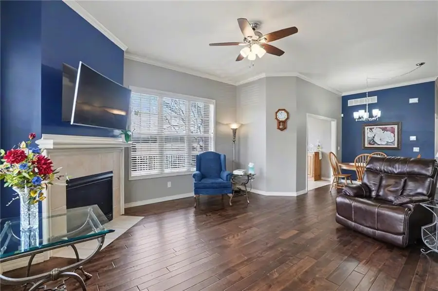 2250 Lake Pointe Drive #1104, Lawrence, KS 66049 - #3