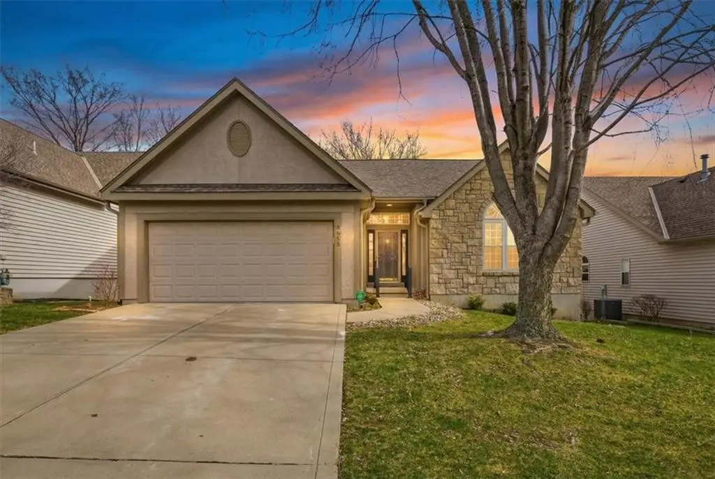 8655 N Britt Avenue, Kansas City, MO 64154 - #1