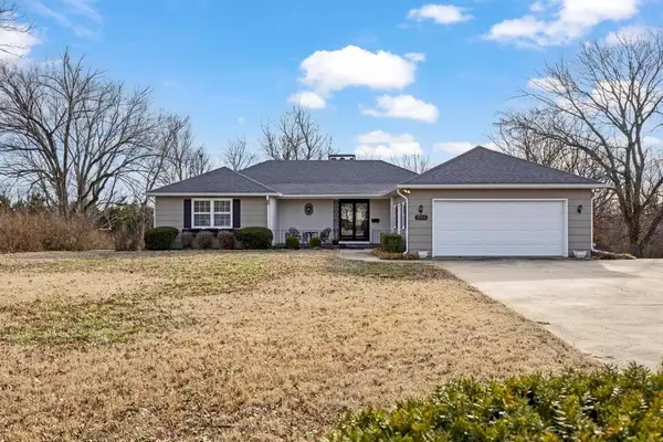 1354 Marblecrest Drive, Fort Scott, KS 66701