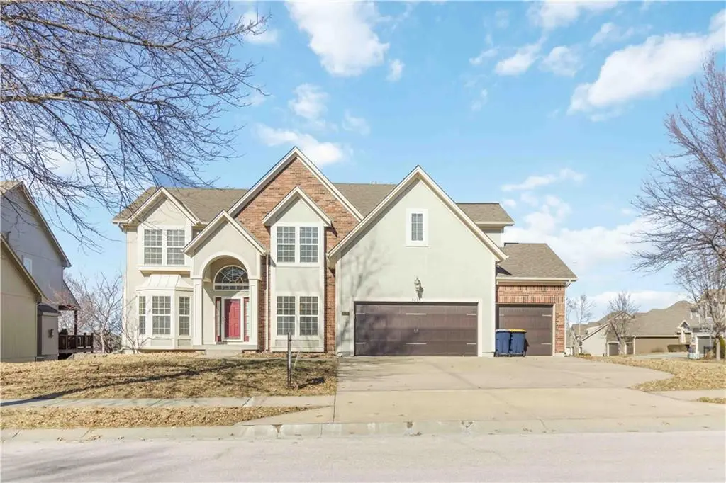 9230 N Kentucky Street, Kansas City, MO 64157 - #1