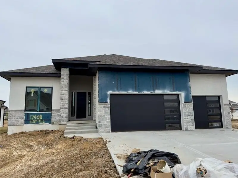 17408 Parkhill Street, Overland Park, KS 66221 - #2