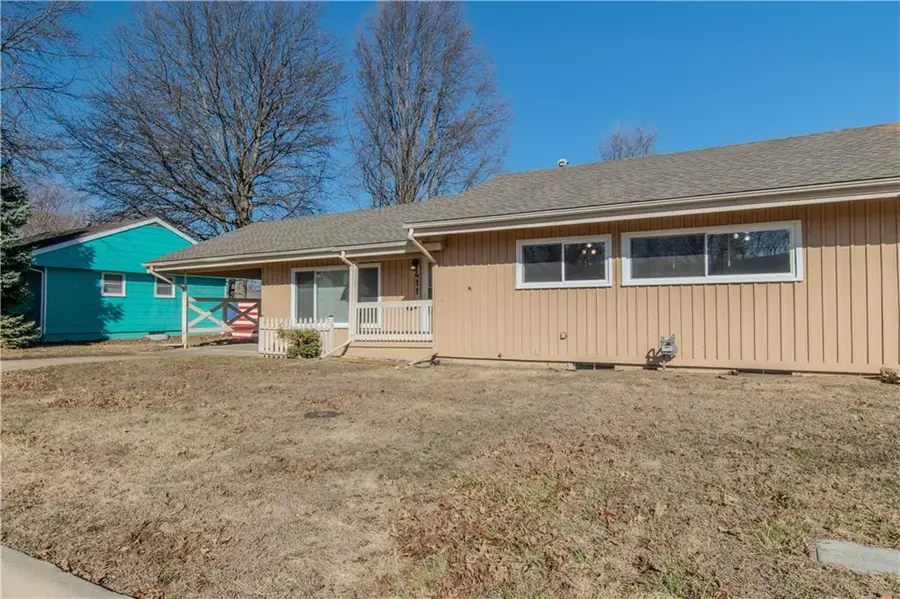 411 Sagebrush Lane, Belton, MO 64012 - #3