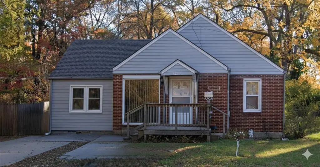 3211 N 54th Street, Kansas City, KS 66104 - #1