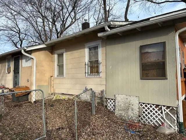 7930 Michigan Street, Kansas City, MO 64132 - #2