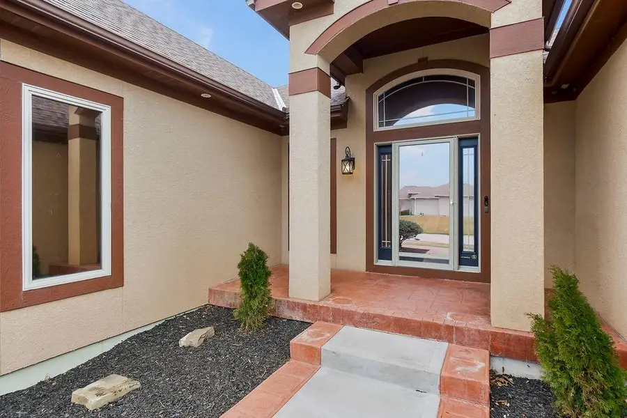 4311 N 141st Place, Basehor, KS 66007 - #3