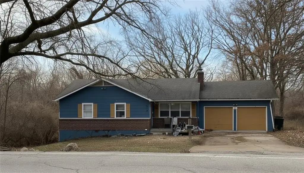 6874 Sni A Bar Road, Kansas City, MO 64129 - #1