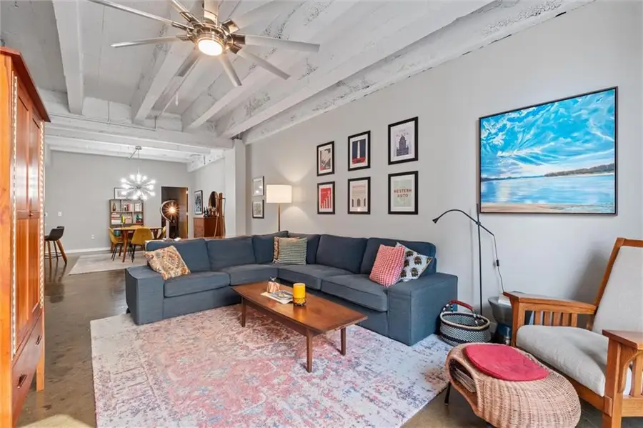 21 W 10th Street #7D, Kansas City, MO 64105 - #2