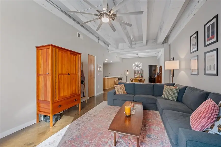 21 W 10th Street #7D, Kansas City, MO 64105 - #3