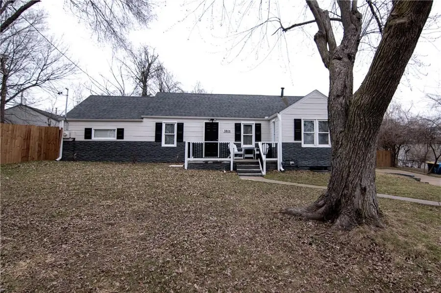 3805 Laurel Avenue, Kansas City, MO 64133 - #2
