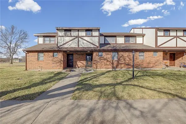 1103 Jeff Circle, Paola, KS 66071
