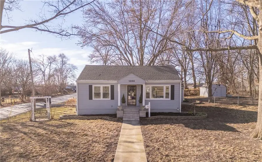 1200 NW B Street, Blue Springs, MO 64015 - #2