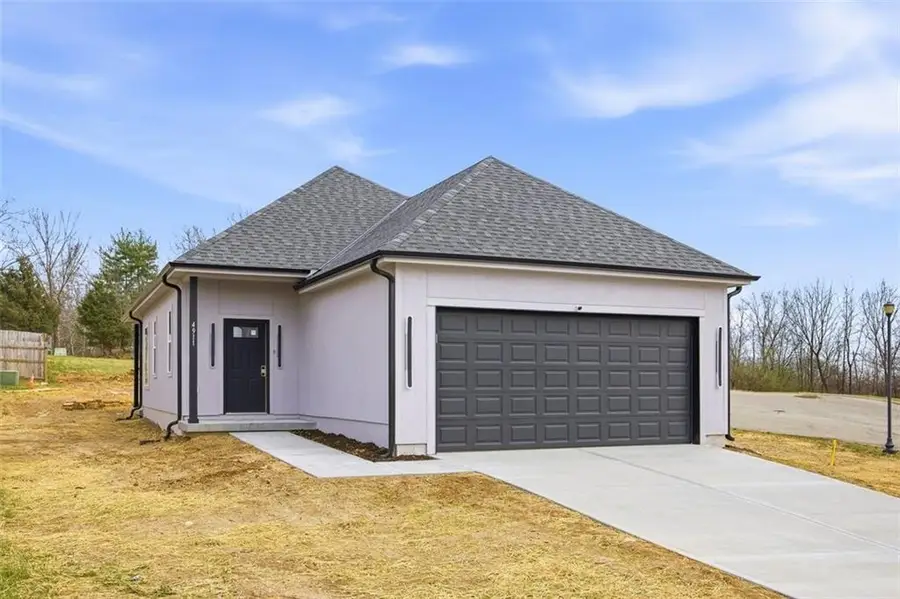 4911 Hocker Drive, Kansas City, MO 64136 - #2