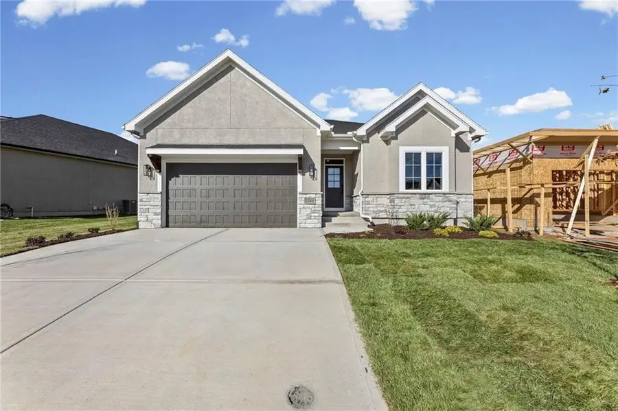 15366 W 173rd Terrace, Olathe, KS 66062 - #3