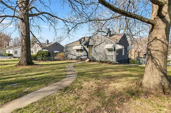 4526 N Bellefontaine Avenue, Kansas City, MO 64117