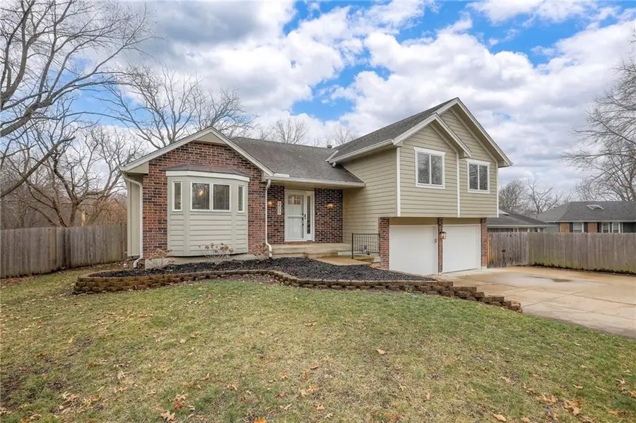 205 12th Avenue N, Greenwood, MO 64034 - #2