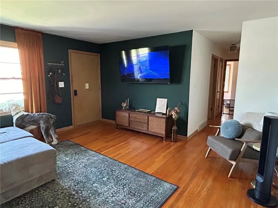 4338 N Quincy Avenue, Kansas City, MO 64117 - #3