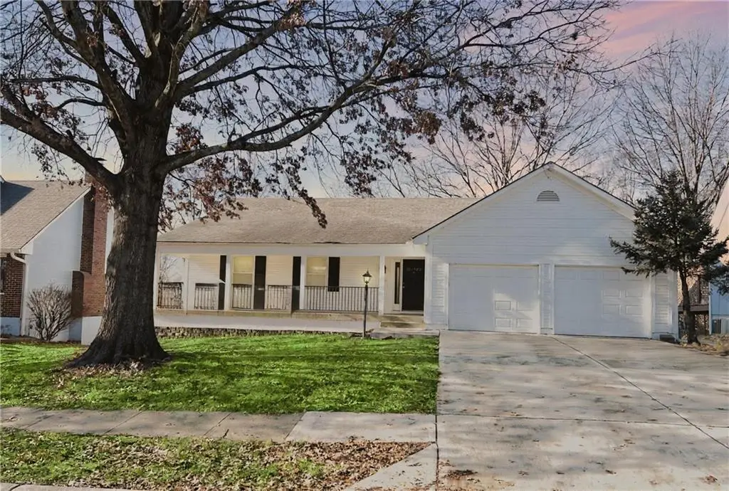 3812 SW Lido Drive, Lees Summit, MO 64082 - #1