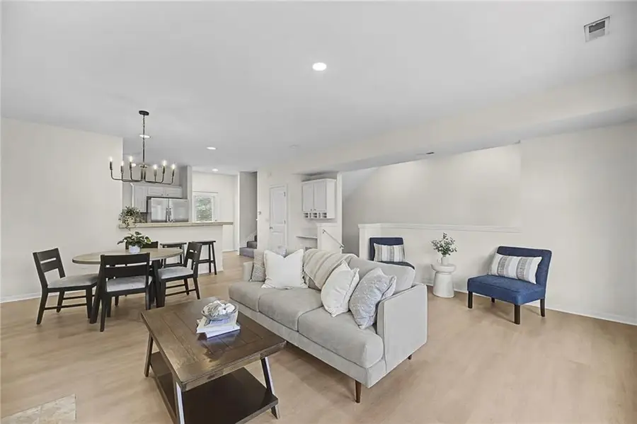 5245 Overland Drive #B25, Lawrence, KS 66049 - #3