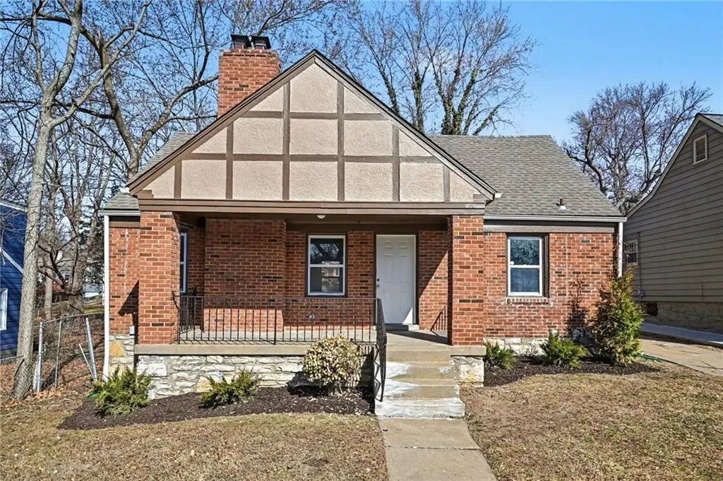 1518 E 76th Street, Kansas City, MO 64131 - #1