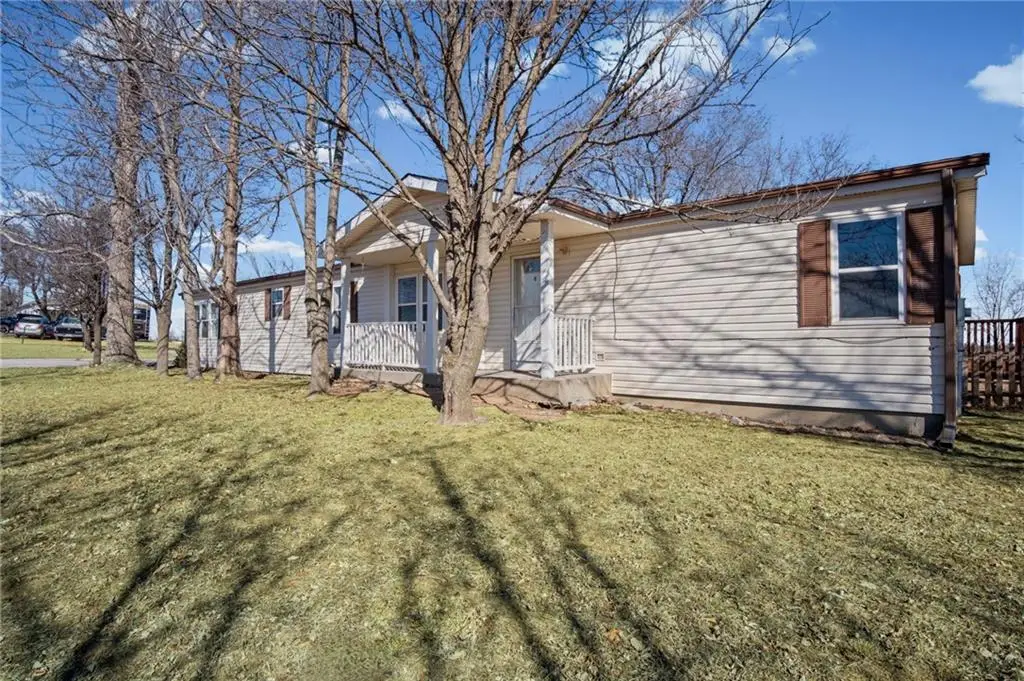 7473 Rawlins Road, Atchison, KS 66002 - #1
