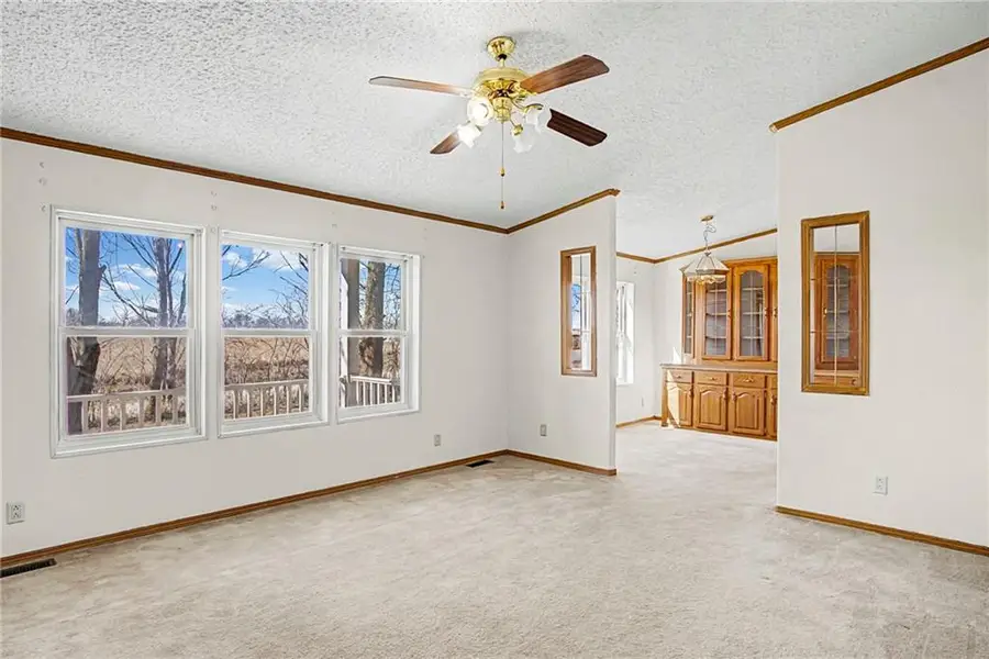 7473 Rawlins Road, Atchison, KS 66002 - #3