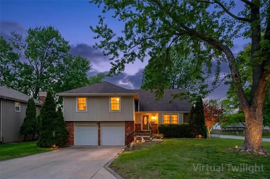 625 N Stevenson Street, Olathe, KS 66061 - #2