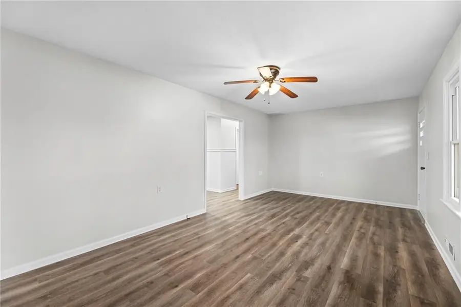 2409 N 155th Street, Basehor, KS 66007 - #3