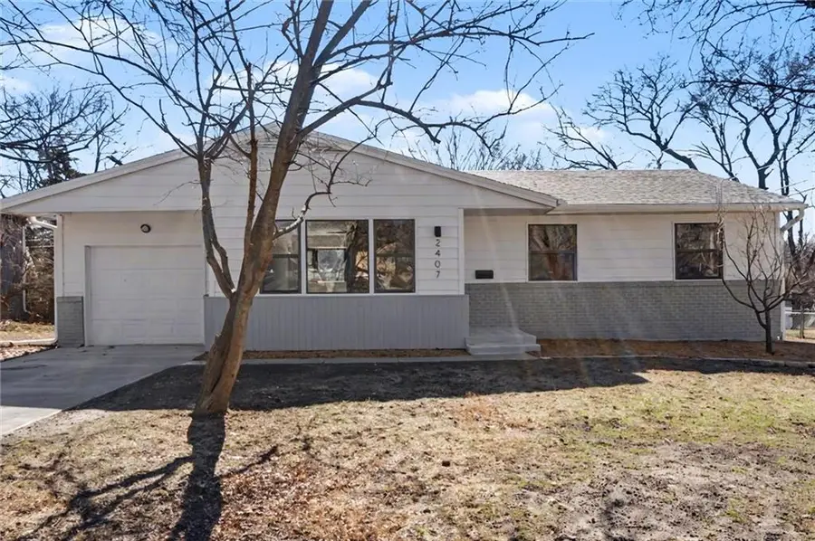 2407 Yale Road, Lawrence, KS 66049 - #3