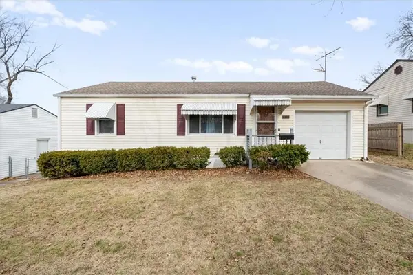 2408 NE 60th Street, Kansas City, MO 64118