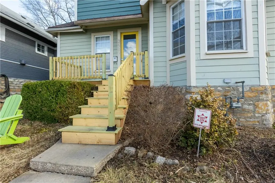 3629 State Line Road, Kansas City, MO 64111 - #2