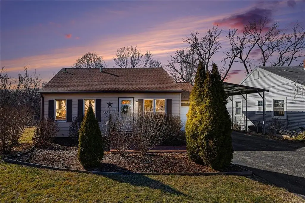 3434 NE Monterey Avenue, Kansas City, MO 64117 - #1