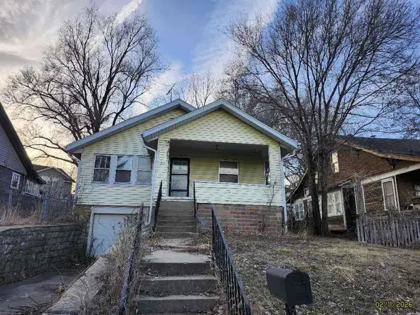 712 St Louis Avenue, Excelsior Springs, MO 64024