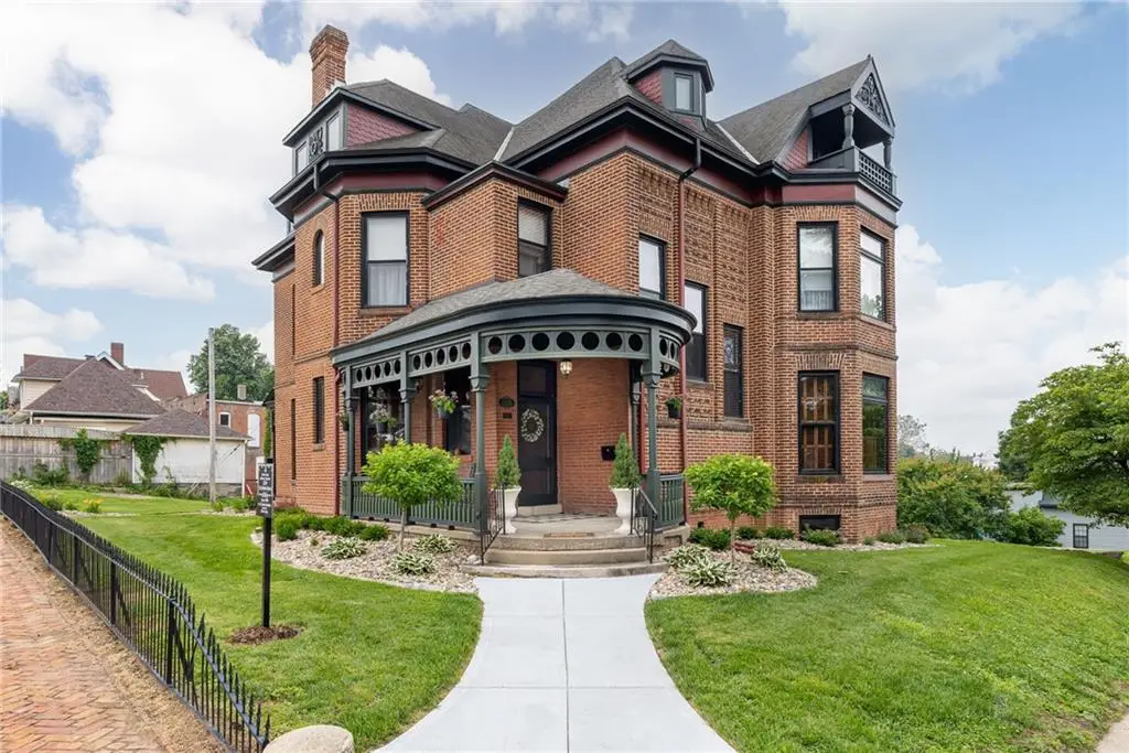 1328 Francis Street, Saint Joseph, MO 64501 - #1