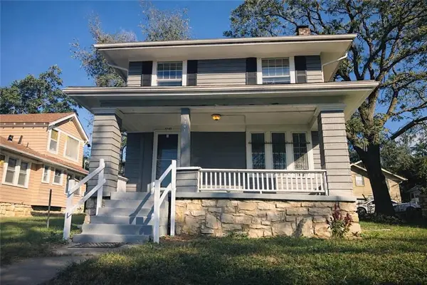 5341 Wayne Avenue, Kansas City, MO 64110