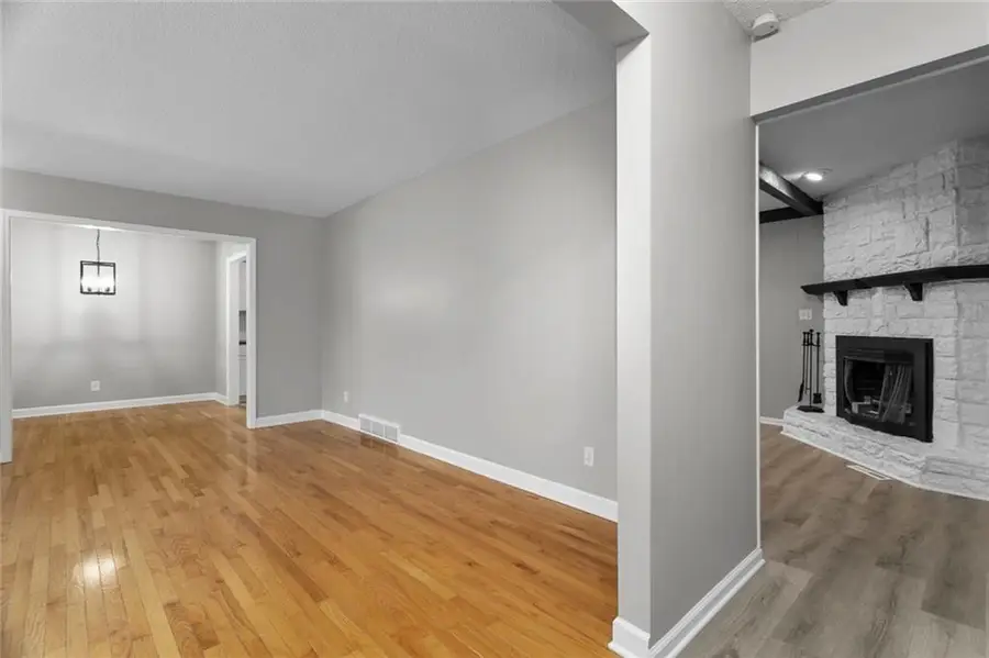 9412 Mullen Road, Lenexa, KS 66215 - #2