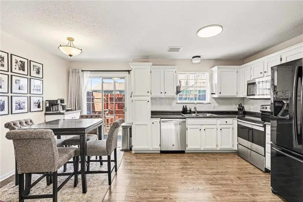 5581 NW Sunrise Meadow Lane, Lees Summit, MO 64064 - #1