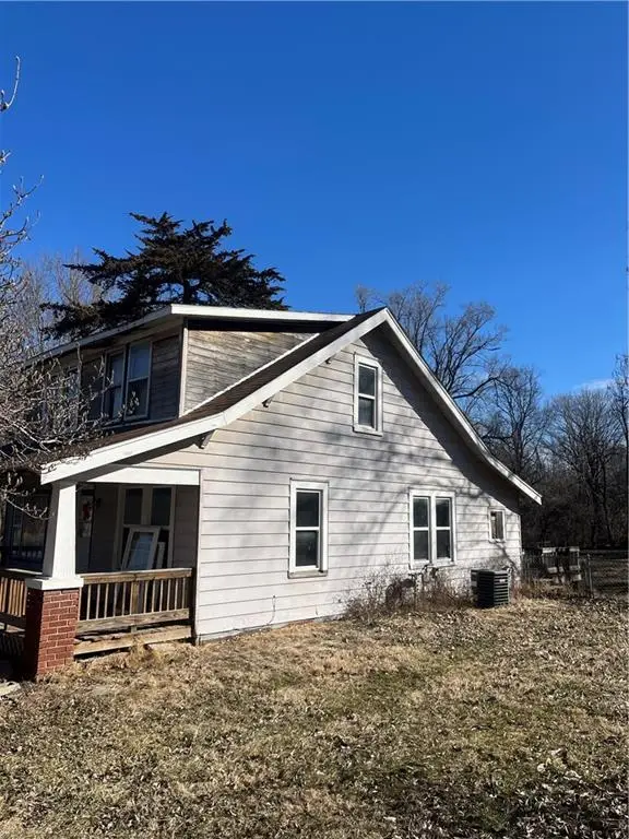 4809 Miller Road, Saint Joseph, MO 64505 - #3