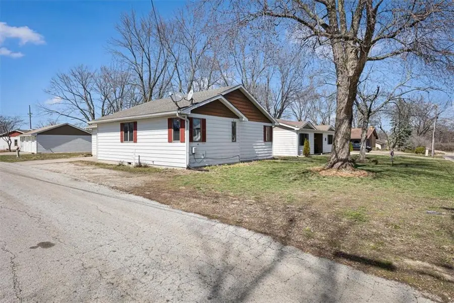 411 N Raum Street, Lawson, MO 64062 - #2