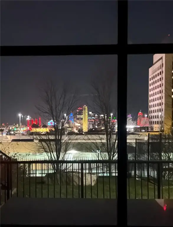 2940 Baltimore Avenue #1101, Kansas City, MO 64108 - #3