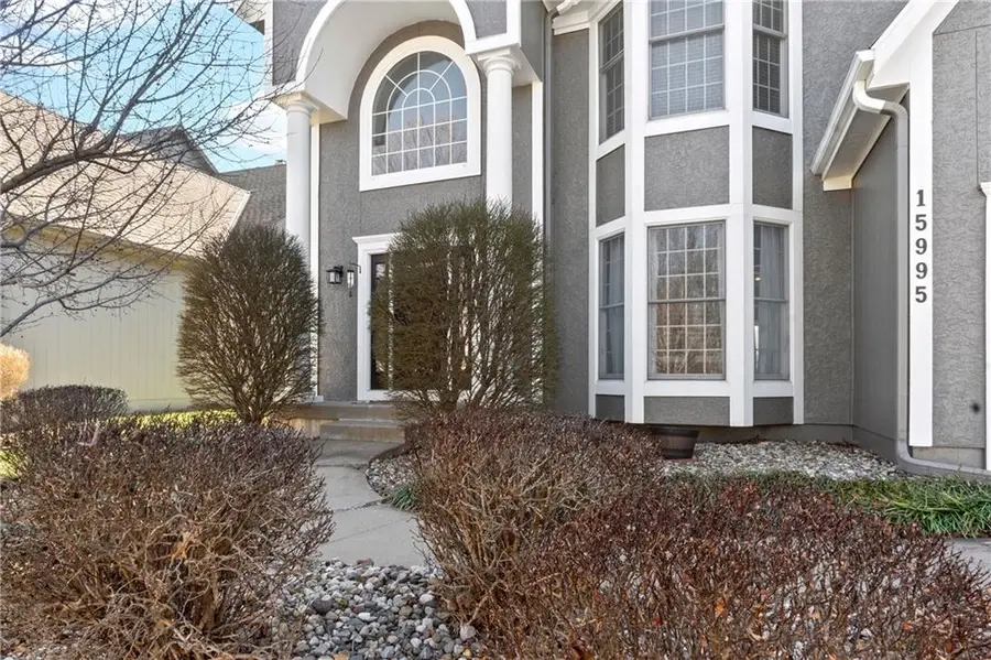 15995 S Clairborne Street, Olathe, KS 66062 - #3