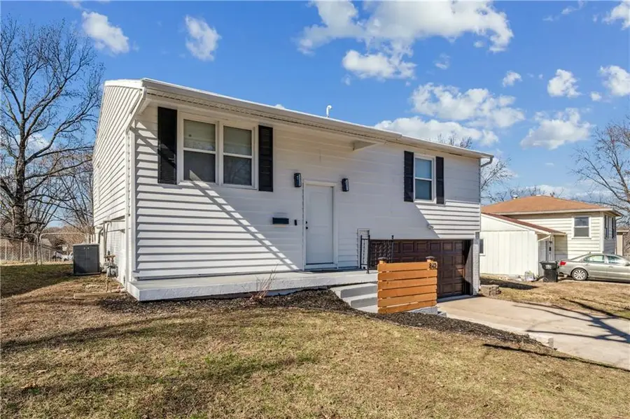 842 N Aztec Drive, Independence, MO 64056 - #2