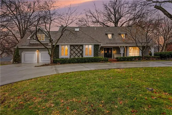 1901 W 69th Street, Mission Hills, KS 66208