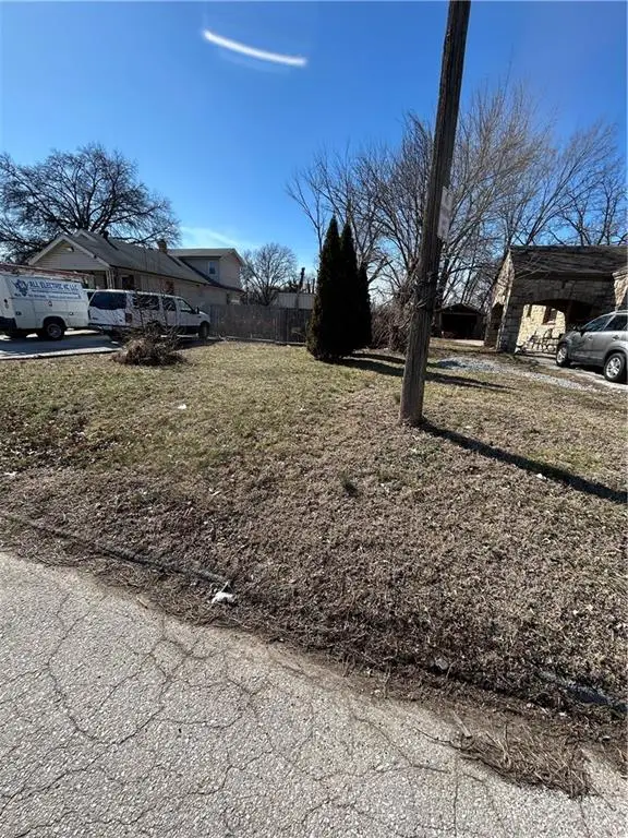 2412 N 34 Street, Kansas City, KS 66104 - #3