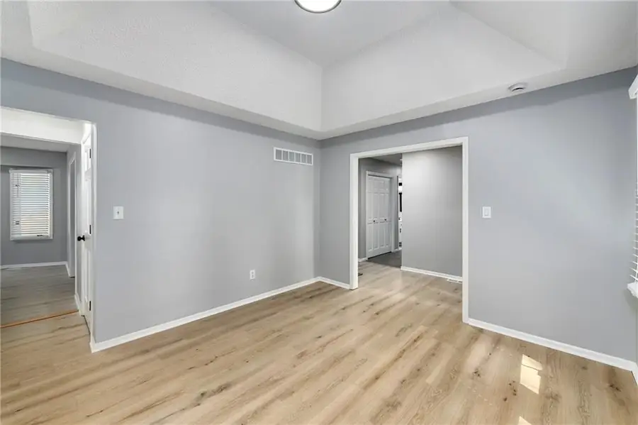 1912 NW Manor Drive, Blue Springs, MO 64014 - #3