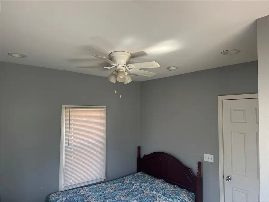 11300 E 11 Street S, Independence, MO 64054 - #2