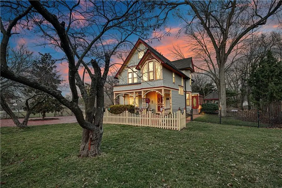 401 S Harrison Street, Olathe, KS 66061 - #3