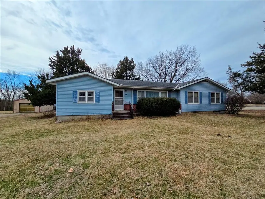 321 Elm Street, Nortonville, KS 66060 - #2