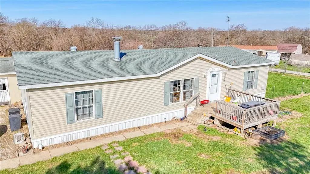 914 NE 121st Road, Warrensburg, MO 64093 - #1