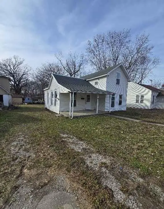 604 S Market Street, Holden, MO 64040 - #1