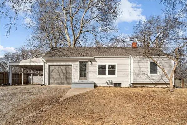 2414 NE 48th Street, Kansas City, MO 64118